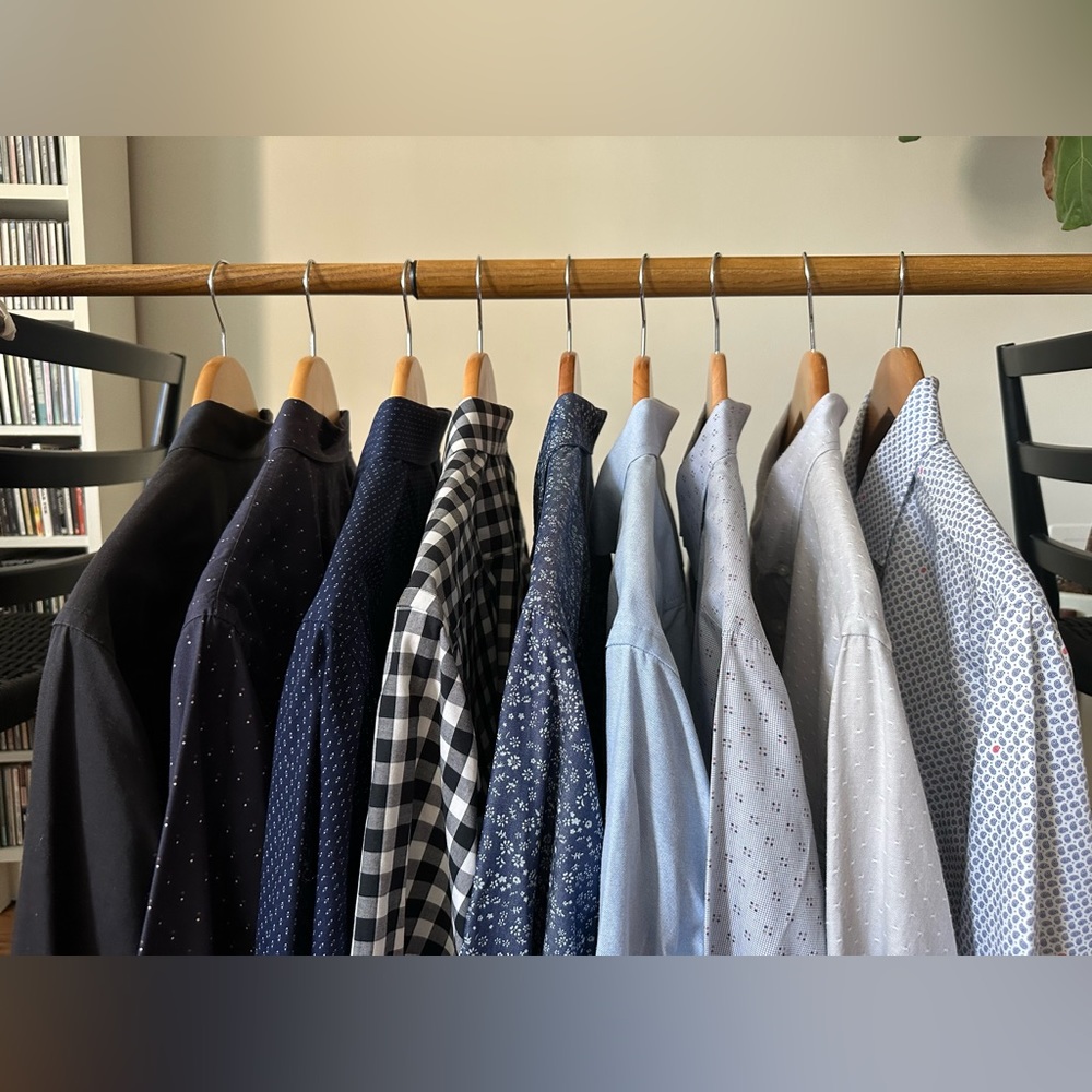 Lot of (9)Men’s Dress & Casual Shirts 15 1/2 34/35 Medium